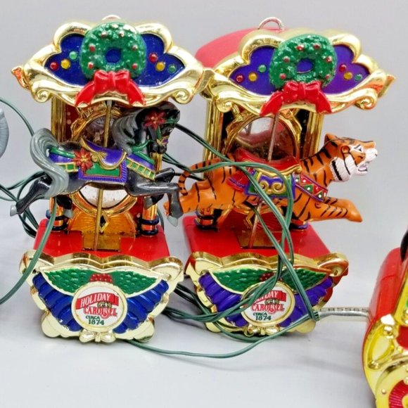 1992 Christmas Holiday Carousel Circa 1874 String of Five Carousel - Picture 2 of 5